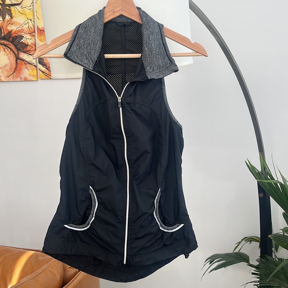 Lululemon Run: Record Breaker Vest